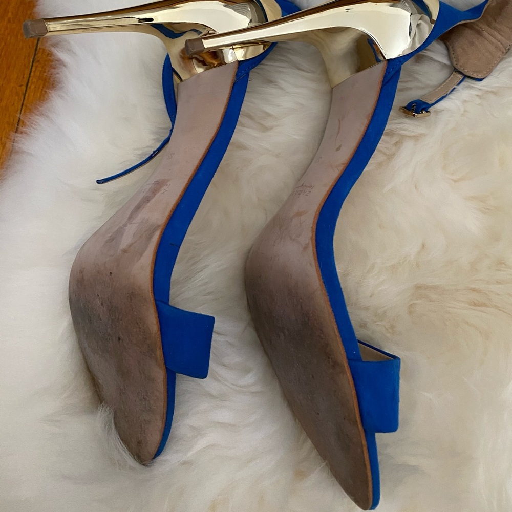 ZARA COBALT BLUE SANDALS WITH GOLD HEEL✨